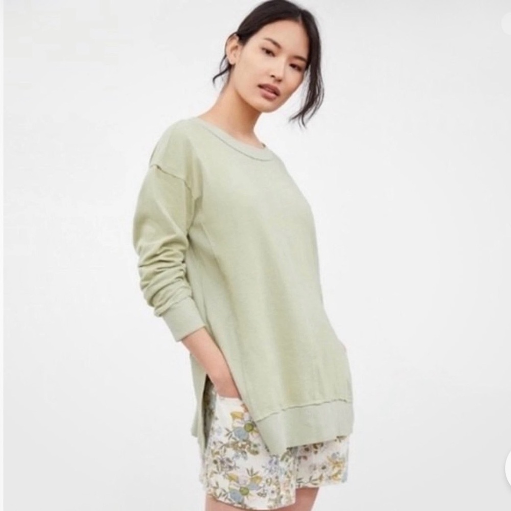 T.La Sage Green Women's Crew Neck Sweater - Picture 8 of 11